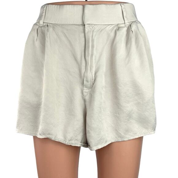 Zara White Gray High Waisted Belt Loop Pleated Front Pockets Mini Shorts Size M - Picture 1 of 5